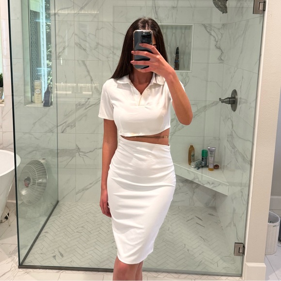 Jacquemus Dresses & Skirts - Jacquemus Nike white cutt out jearsy dress